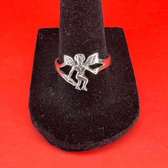 Silver Angel Ring Size 9 - Picture 1 of 4